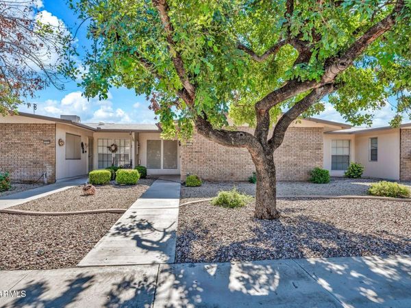 10211 W OCOTILLO Drive, Sun City, AZ 85373