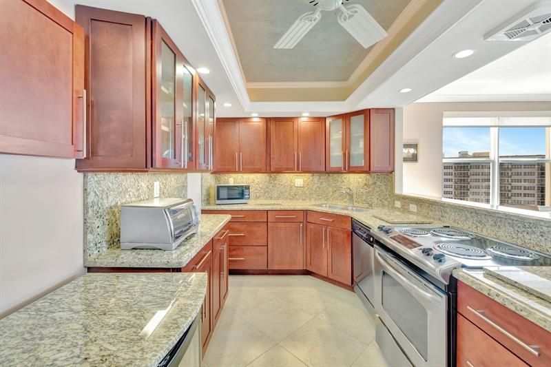 3300 NE 36th Street, Unit 1516, Fort Lauderdale, FL 33308 Photo