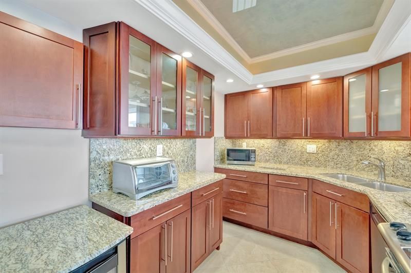 3300 NE 36th Street, Unit 1516, Fort Lauderdale, FL 33308 Photo