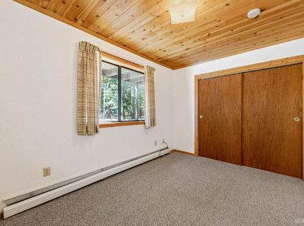 1259 Bonanza Avenue, South Lake Tahoe, CA 96150 Photo