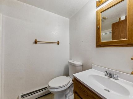 1259 Bonanza Avenue, South Lake Tahoe, CA 96150 Photo