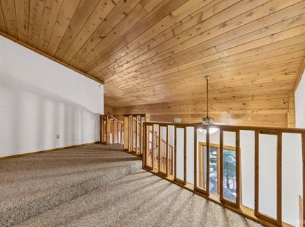 1259 Bonanza Avenue, South Lake Tahoe, CA 96150 Photo