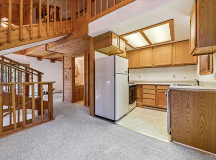 1259 Bonanza Avenue, South Lake Tahoe, CA 96150 Photo