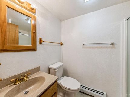 1259 Bonanza Avenue, South Lake Tahoe, CA 96150 Photo