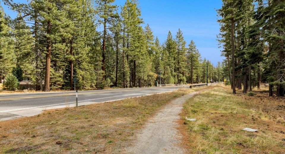 1258 Emerald Bay Road, South Lake Tahoe, CA 96150 Photo