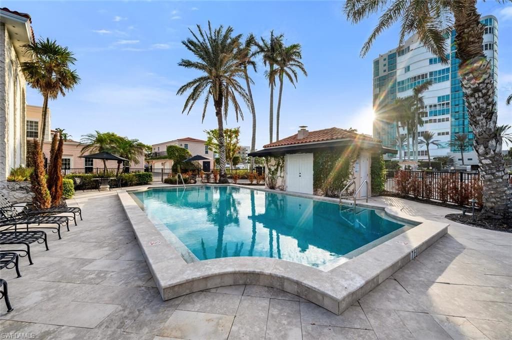 4000 Gulf Shore Blvd N, Unit 1400, Naples, FL 34103 Photo