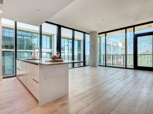 610 Davis ST, Unit 3008, Austin, TX 78701
