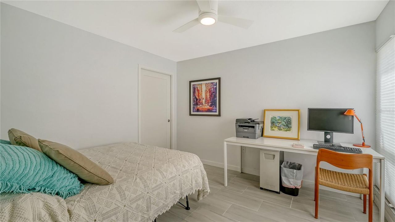 1542 Oak Street, Unit 102, Sarasota, FL 34236 Photo