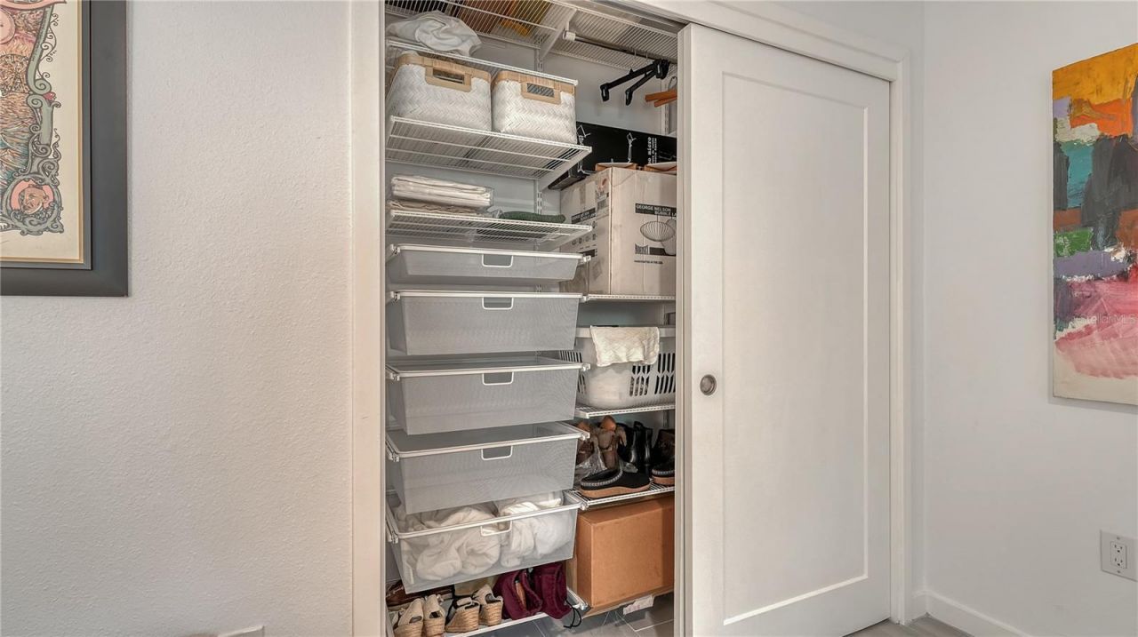 1542 Oak Street, Unit 102, Sarasota, FL 34236 Photo