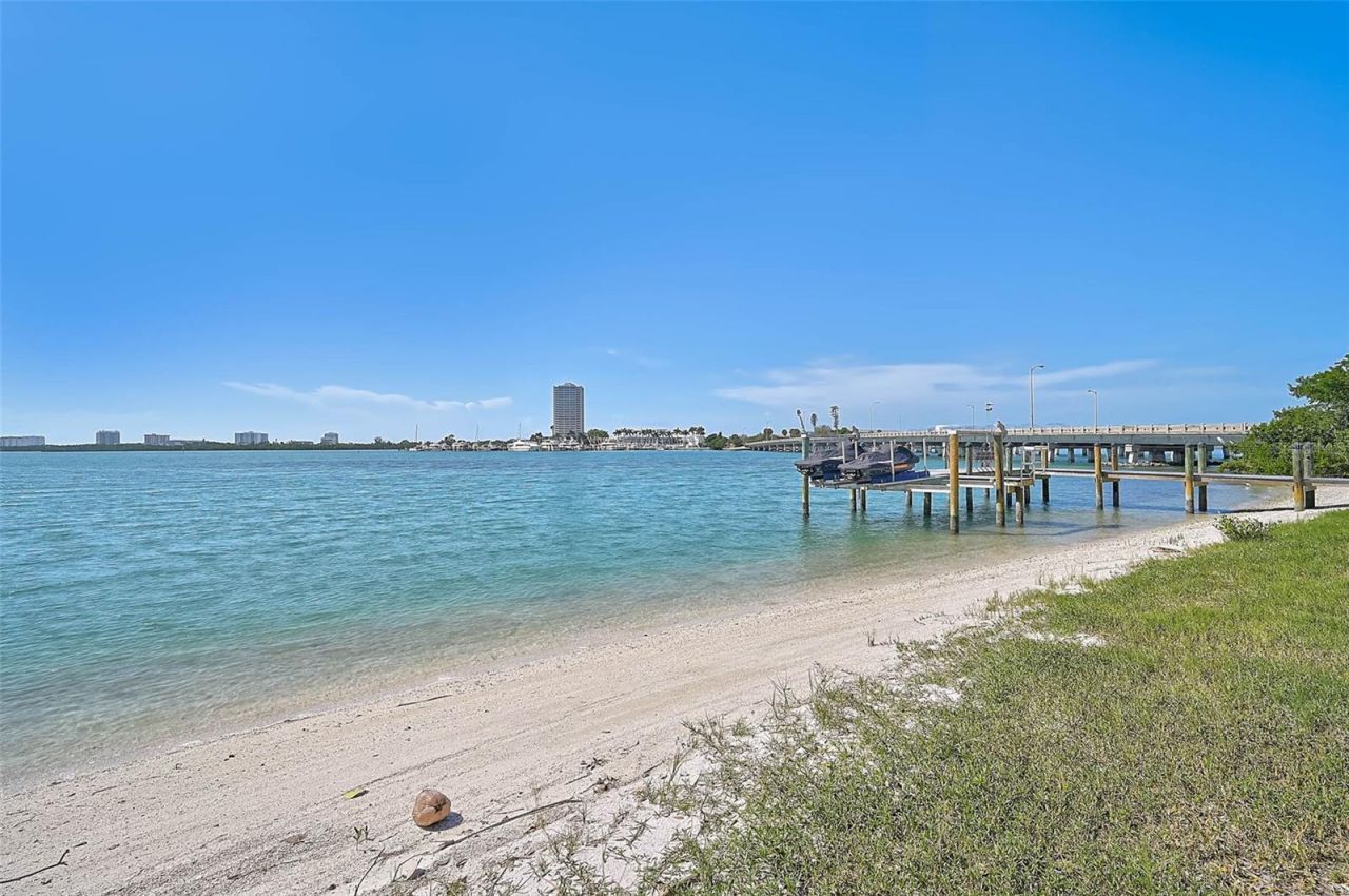 101 Seagull Lane, Sarasota, FL 34236 Photo