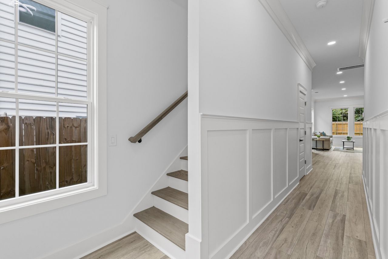 4844 Nesbitt Avenue Photo 10