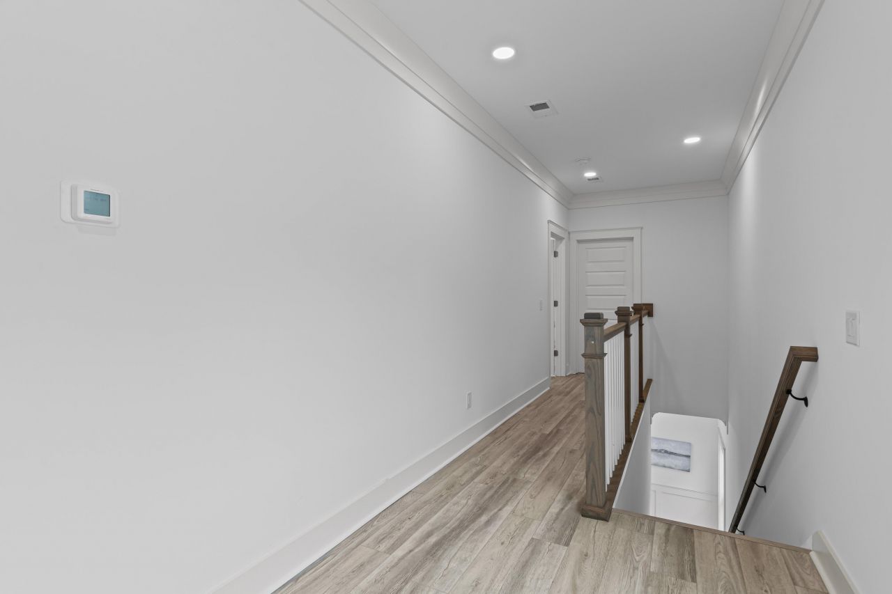 4844 Nesbitt Avenue Photo 13