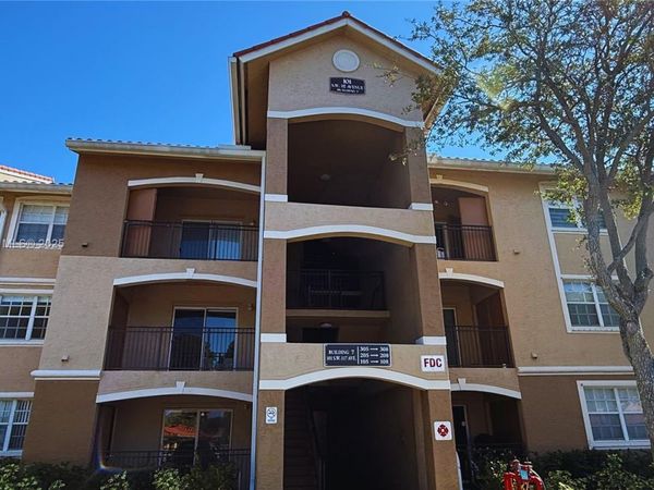 101 SW 117th Ave, Unit 7305, Pembroke Pines, FL 33025