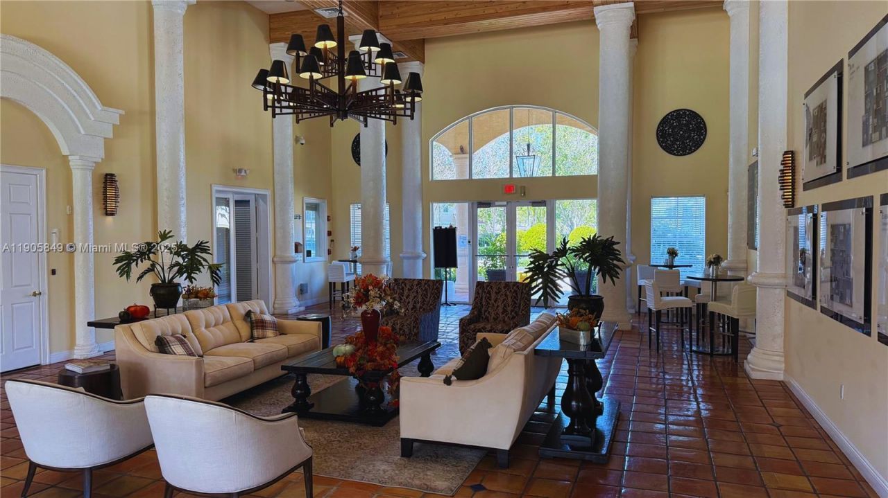 101 SW 117th Ave, Unit 7305, Pembroke Pines, FL 33025 Photo