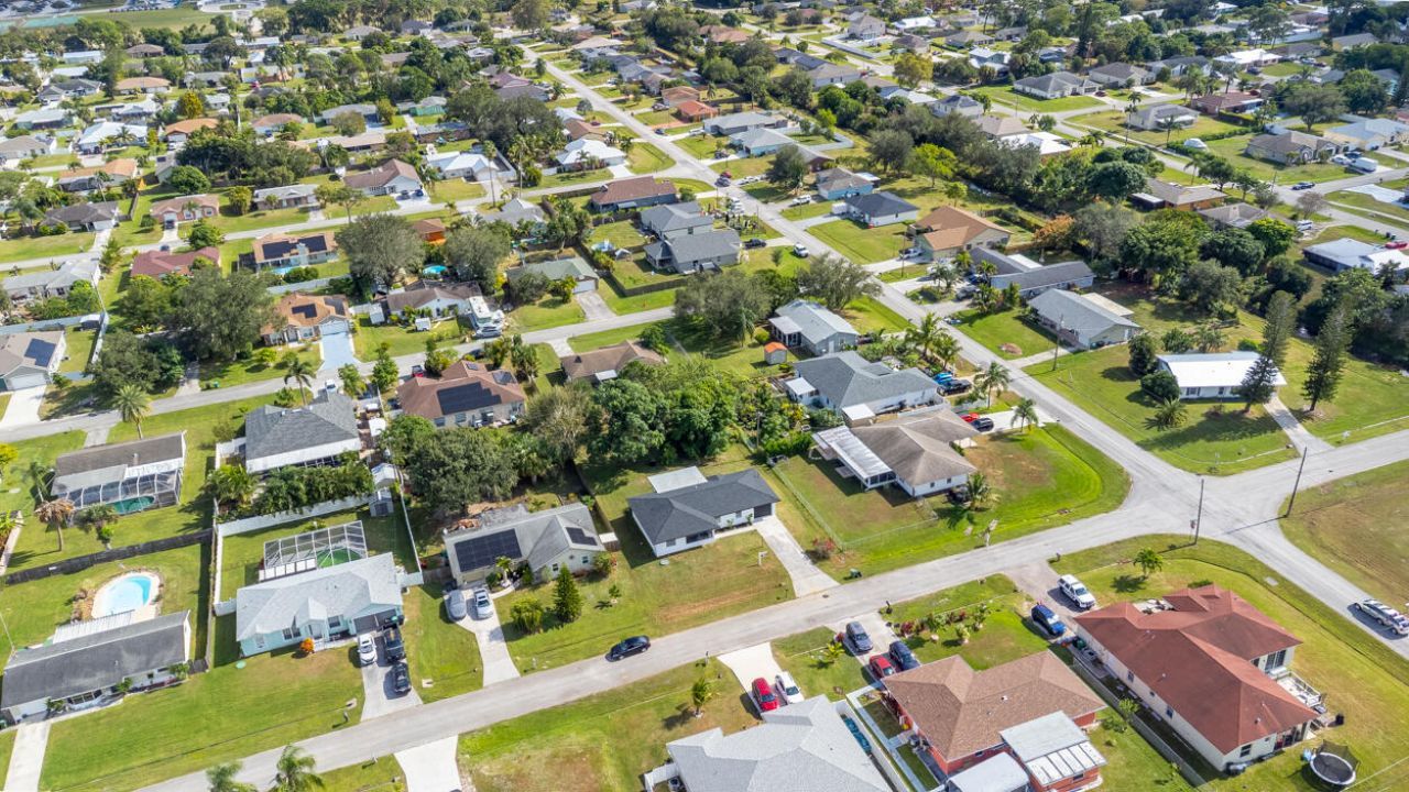 313 NW Dorchester Street, Port Saint Lucie, FL 34983 Photo