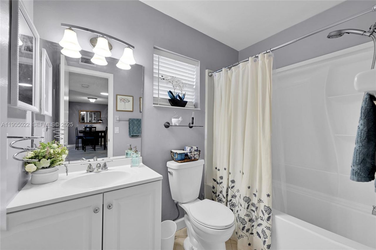 3773 Cocoplum Cir, Unit 3575, Coconut Creek, FL 33063 Photo