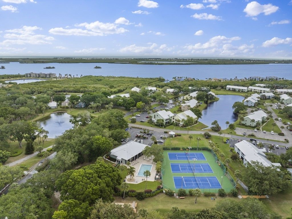 9612 Riverside Drive , Unit 302, Sebastian, FL 32958 Photo