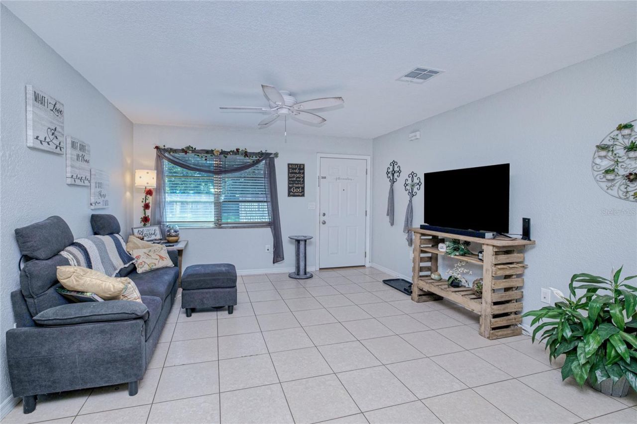 28286 S Twin Lakes Drive, Punta Gorda, FL 33955 Photo