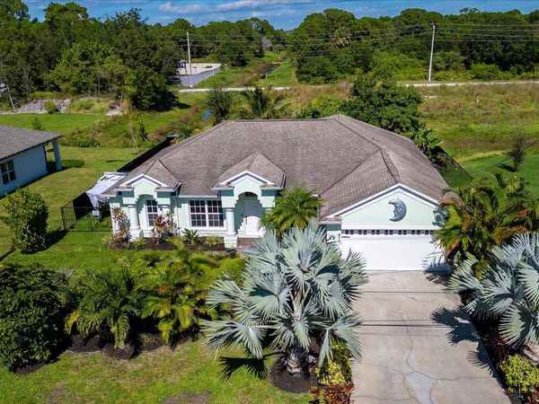 873 SW Tulip Boulevard, Port Saint Lucie, FL 34953