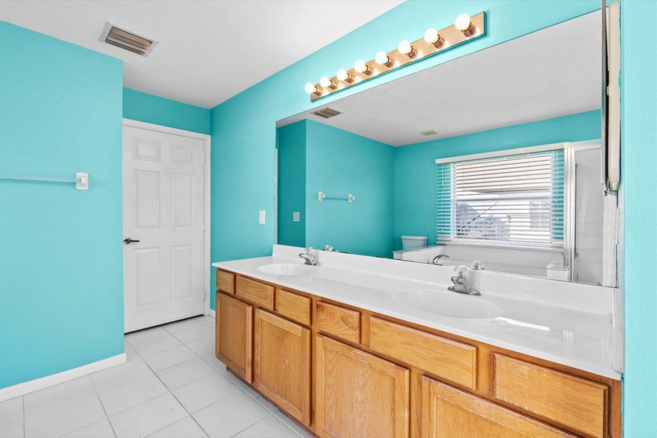 873 SW Tulip Boulevard, Port Saint Lucie, FL 34953 Photo