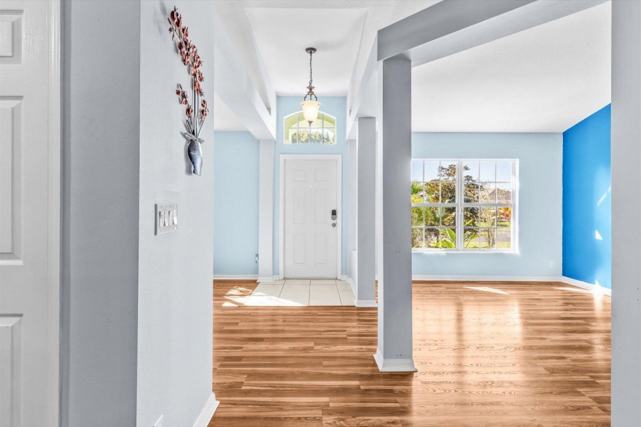 873 SW Tulip Boulevard, Port Saint Lucie, FL 34953 Photo