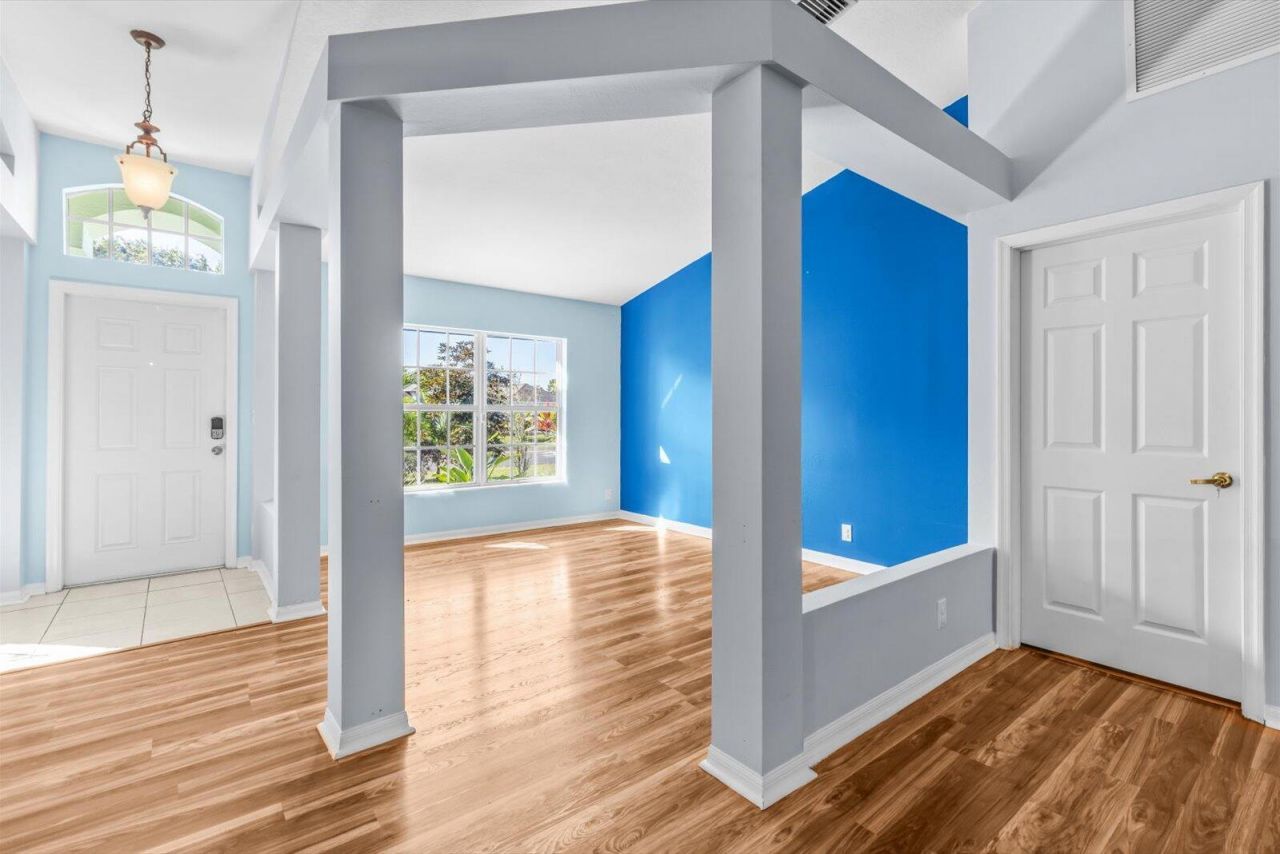 873 SW Tulip Boulevard, Port Saint Lucie, FL 34953 Photo