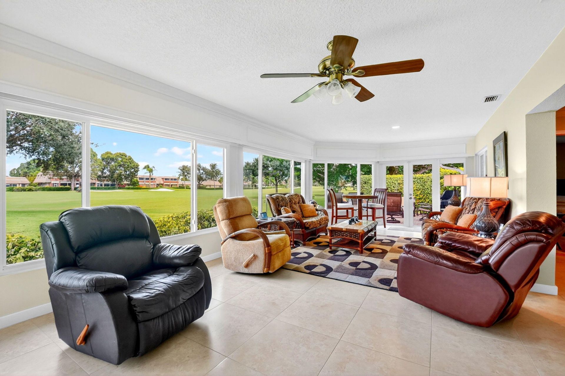 355 Villa Drive S, Atlantis, FL 33462 Photo