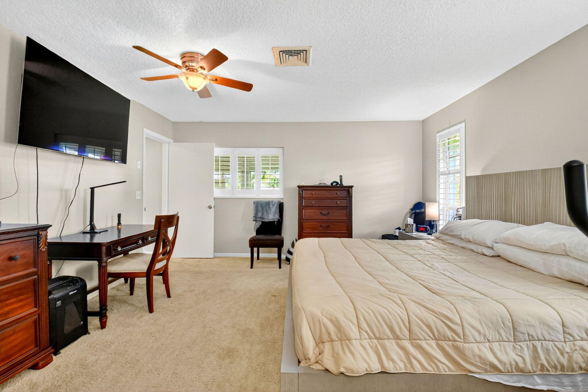 355 Villa Drive S, Atlantis, FL 33462 Photo