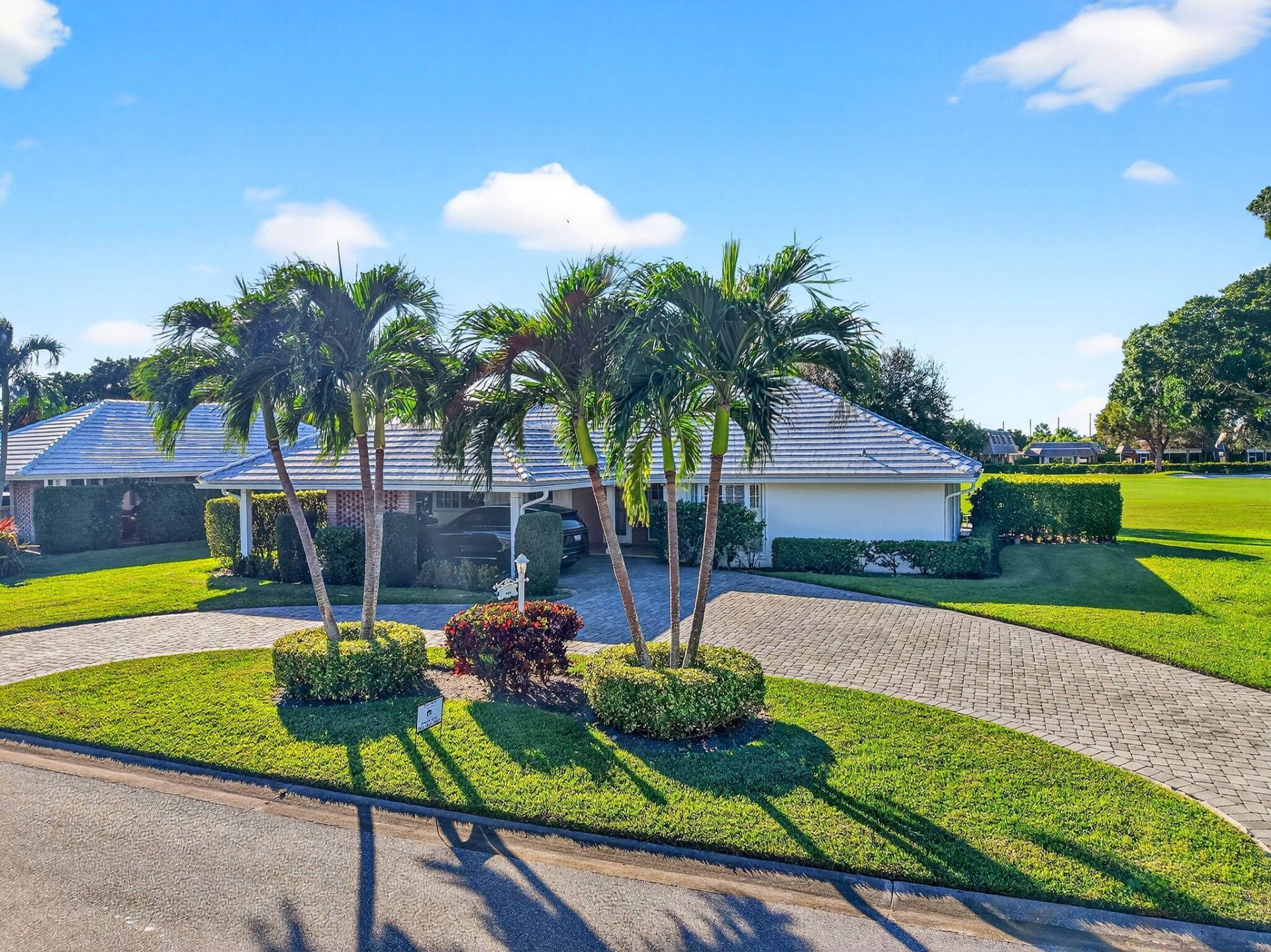 355 Villa Drive S, Atlantis, FL 33462 Photo