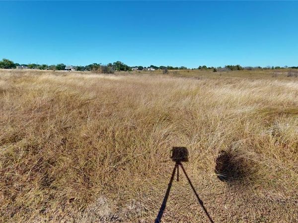 2611 Country Spring Road, Lorena, TX 76655