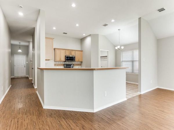 8112 Fleetwing Trail, Fort Worth, TX 76131