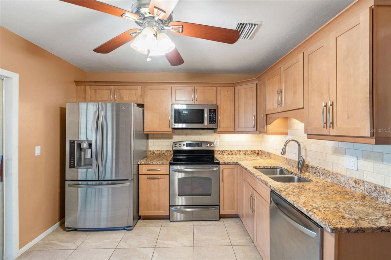 4108 43rd Avenue W, Bradenton, FL 34205 Photo