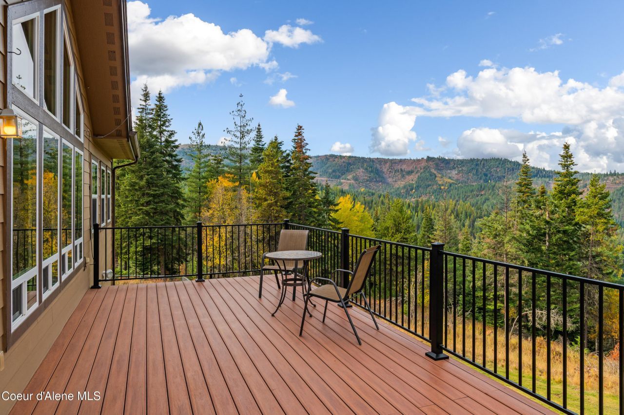 833 Drummond Peak Road, Kingston, ID 83839 Main Photo