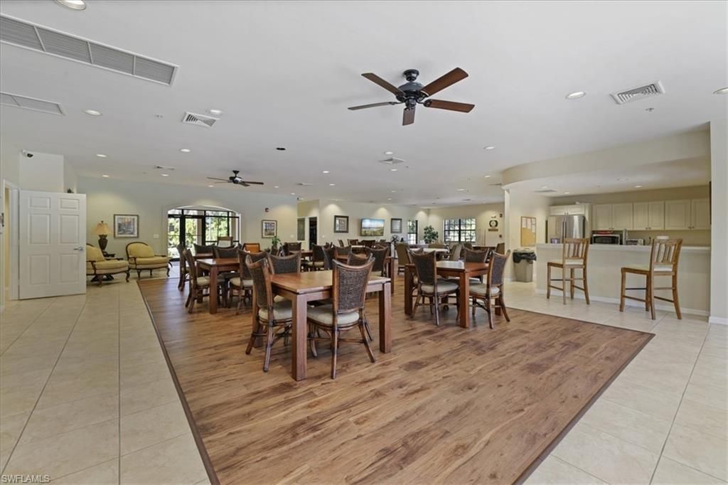 1149 Winding Pines Cir, Unit 204, Cape Coral, FL 33909 Photo