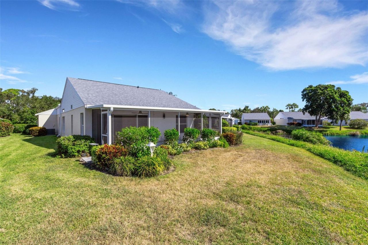 721 Spring Lakes Boulevard, Bradenton, FL 34210 Photo