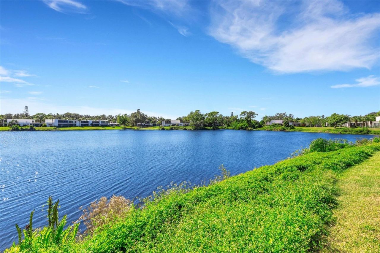 721 Spring Lakes Boulevard, Bradenton, FL 34210 Photo