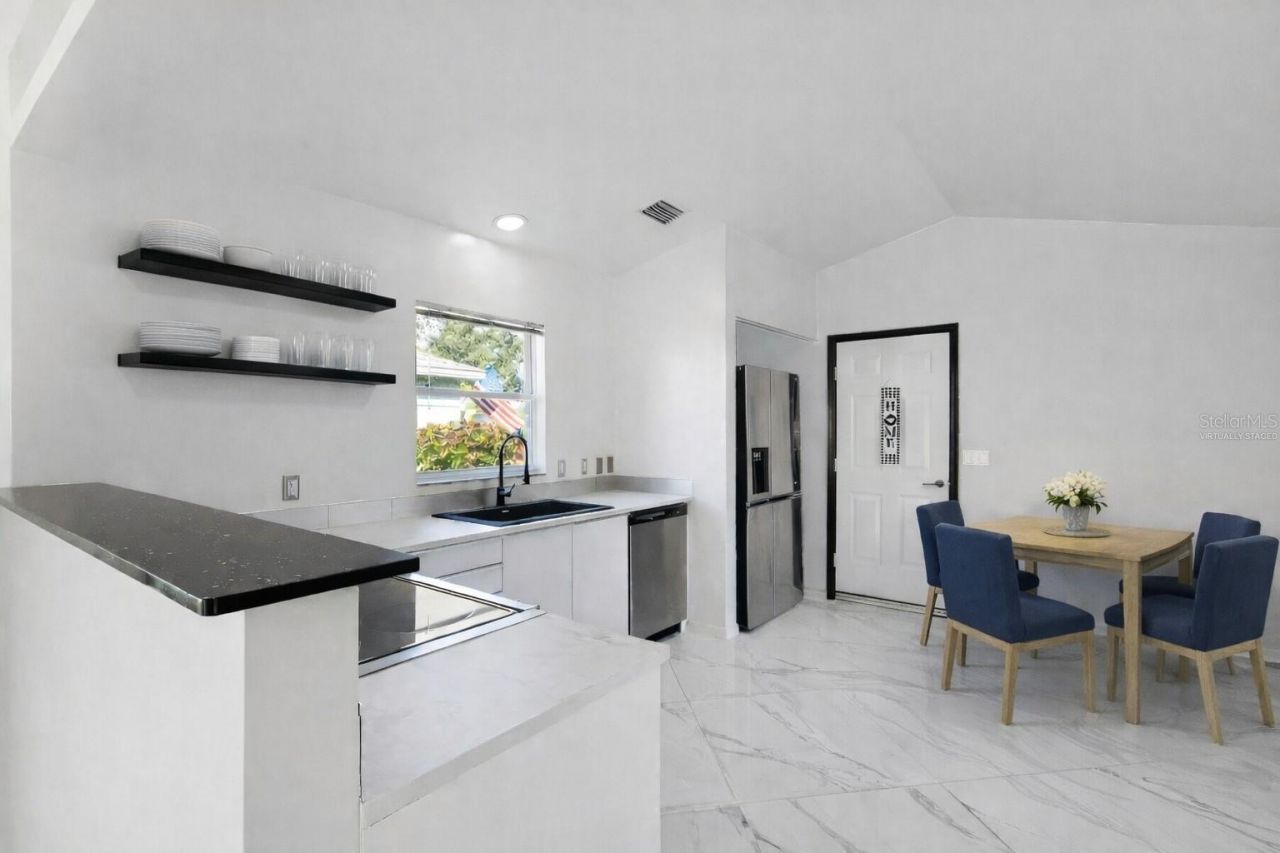 721 Spring Lakes Boulevard, Bradenton, FL 34210 Photo