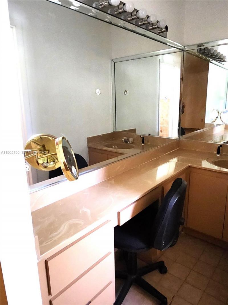 2231 SW 14th St, Unit 2231, Miami, FL 33145 Photo