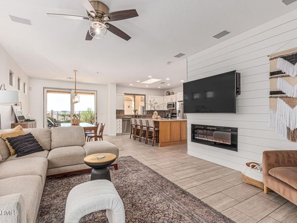 2359 W Muirfield Drive, Anthem, AZ 85086