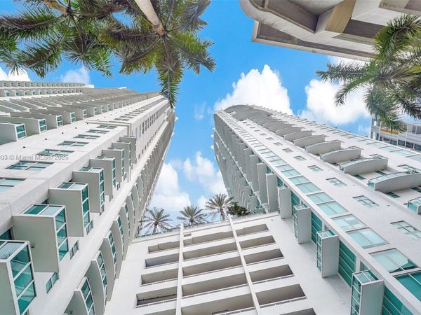 41 SE 5th St, Unit 816, Miami, FL 33131