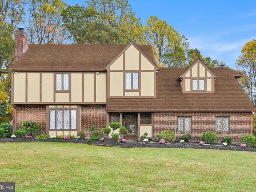 208 Foxcroft Lane, Robesonia, PA 19551 Main Photo