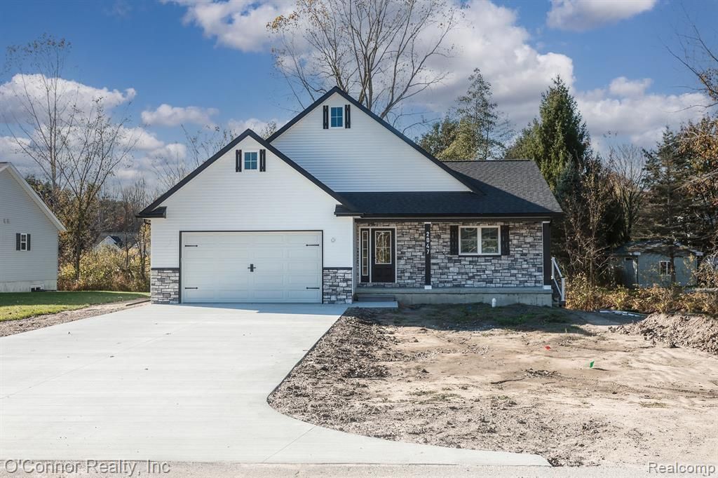 2047 Edward Lane East, Kimball Township, MI 48074 Main Photo