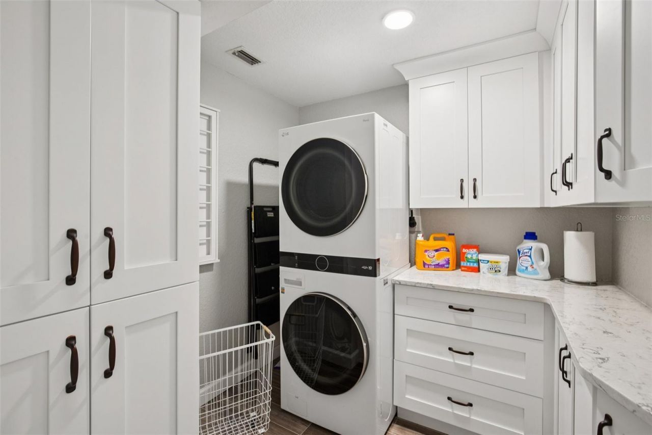 3140 N Canal Drive, Palm Harbor, FL 34684 Photo