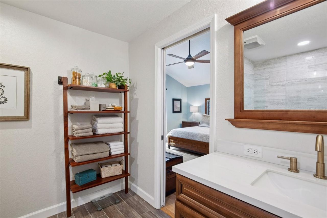 3140 N Canal Drive, Palm Harbor, FL 34684 Photo