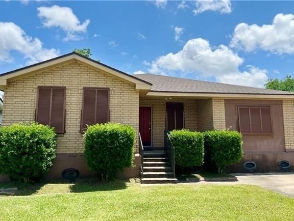 234 DIANNE Drive, St Rose, LA 70087