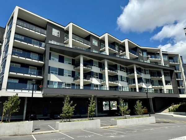 947 Whirlaway Cres, Unit 505, Langford, BC V9B 6Z9