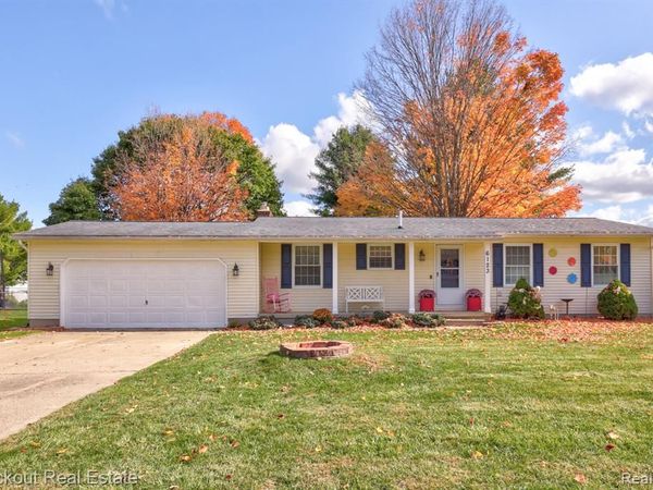 6123 King Arthur Drive, Swartz Creek, MI 48473