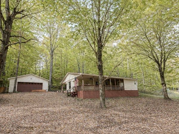 135 Haylee Rd, Waverly, TN 37185