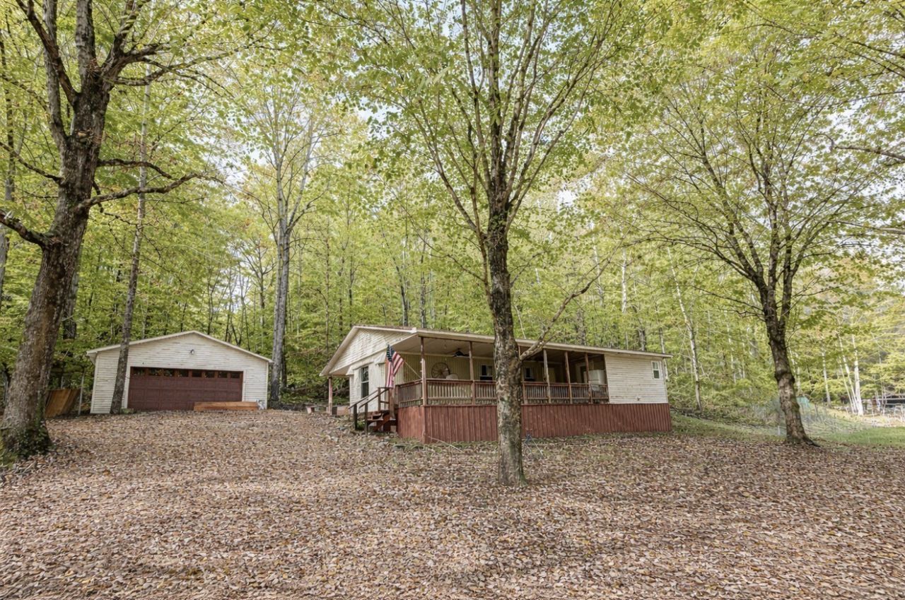 135 Haylee Rd, Waverly, TN 37185 Main Photo