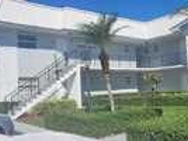 19 Colonial Club Drive, Unit 200, Boynton Beach, FL 33435